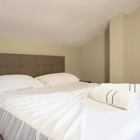 Delfini Tetova Hotel 4*