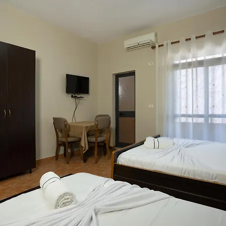 Delfini Tetova Hotel 4*