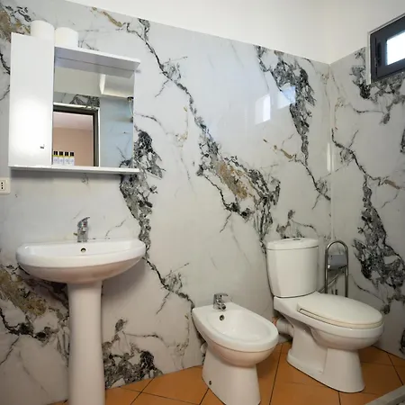 Delfini Tetova Hotel