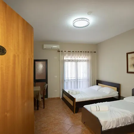 Hotel Delfini Tetova Durres