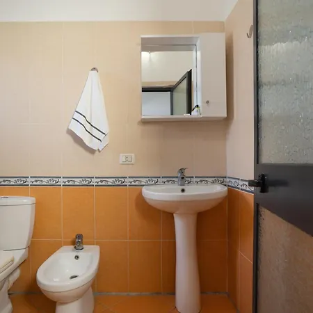 Delfini Tetova Hotel 4*